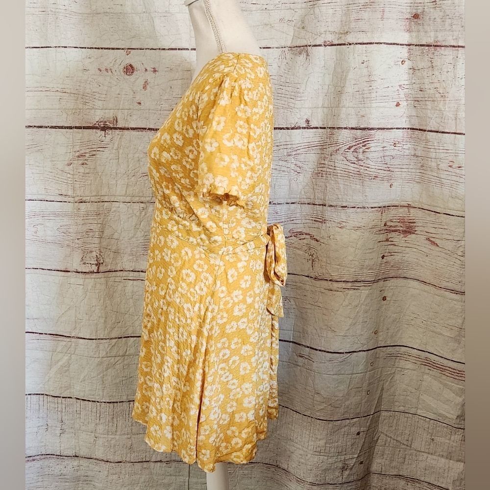 Lulus Garden Explorer Floral Print Mini Dress Size XL NWT - Picture 4 of 8